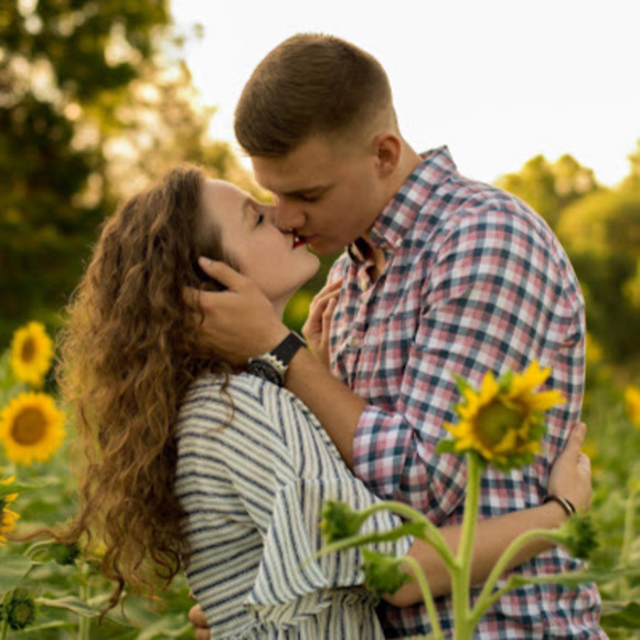 Meet your Posher, Autumn - Picture 1 of 1